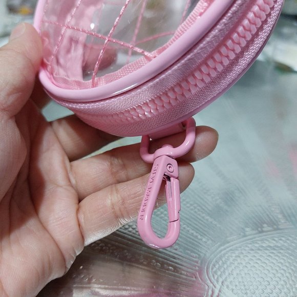 STEVE MADDEN Small Mini See Thru Pink Quilted Clip On Purse Coin Purse Mini Bag - Picture 4 of 7